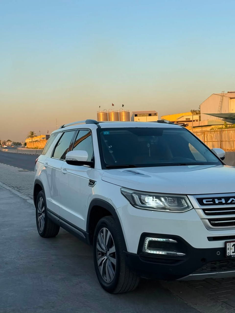بعد التحيه والاحترام
شانجان cs95 2019

مكينه 2000 T gdi 

360نيوتن 233 حصان

رقم بغداد باسمي

7 راكب

تبريد 3 قطع ثلج 

مقاعد جلد جوزي 

لايت ابيض لد بلادي عالي ناصي

زر للتحكم بمستوى اللايت 

كراسي امامي كهرباء 

شاشه تسلا حجم كبير بلاديه 

تراكشن مانع انزلاق

Abs

حساسات امامي خلفي

كامره خلفيه

مري شفط وهيتر

تحكم مري ماوس

بانوراما

ويل كب كروم

كرور سرعه 

4 انضمه قياده

Sport

Comfort

Snow

Eco

كير اي تي 6 نمر 

صندوق كهرباء 

سايد بريك كهرباء

جاماتهة كلهن اوتو 

السياره صدرهة جديد 

وجامه اماميه جديده 

تخم دسكات 

ربع قبق الصندوق بي صبغ شبرين

بارد بصفحه الصدر بالباب الخلفي من تحت 

مكان السياره 

بغداد زعفرانيه 

140$

للتواصل ***********.
