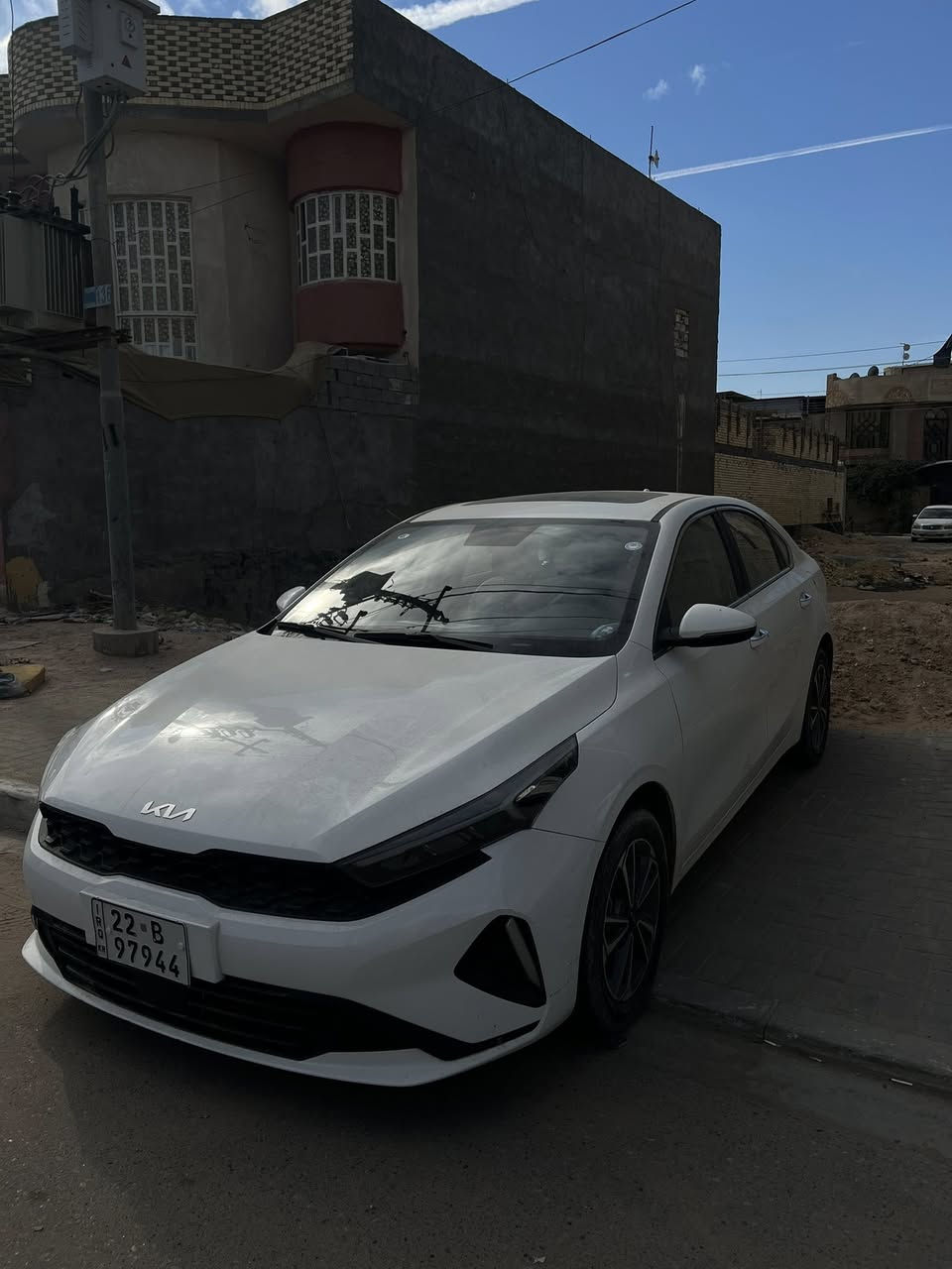 السلام عليكم
K3 للبيع
موديل 2022
سياره فول مواصفات للاخير معروفه مواصفات 2022
تبريد قطعتين اربع وضعيات قياده دواخل لونين
سياره مكفوله كفاله عامه
السعر 136 وبيها مجال
مكانها البصره الموفقيه
***********
