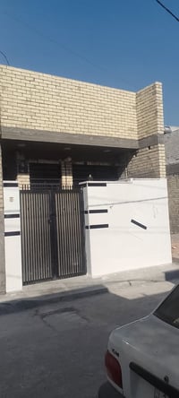 البيت  المساحه  100متر  5×20/ المقاطعه 2ع 9  البيت طابق  ونص الطابق ال...