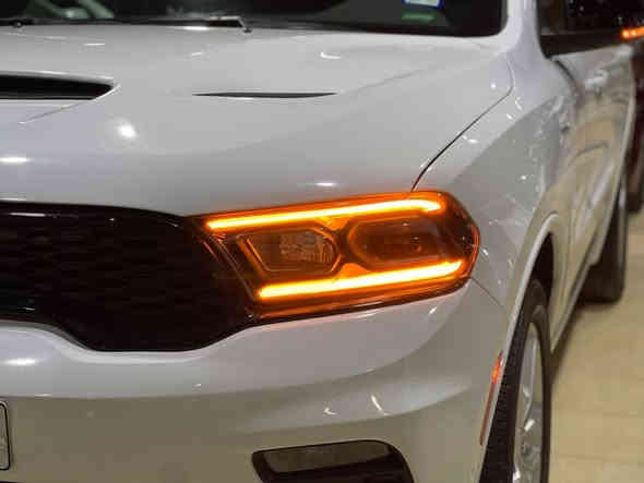 السلام عليكم للبيع دوج دورنكو 2023 دخول جديد rt ماكس فول للاخير ماشيه 18 الف رقم اربيل شرط تحويل او وكاله حسب رغبه المشتري 
حادث جاملغ امامي يمين اصلي نفس اللون مبدل مع تبديل وصبغ بنيد وجاملغ يسار السياره مكفوله من ضرر الشاصي واللغد والغرق والحرق حادثه بسيط وشرط الفحص 

مواصفات فتحه جلد رادار جانبي وامامي كشنات تدفئه تبريد شاحن موبايل جنطه كهرباء شاشه جبيره بصمه وتشغيل عن بعد فول تحكم استيرن كهرباء كشنات امامي فول كهرباء شفتات استيرن  والكثير من المواصفات المعروفه 

حبايب السعر 330 وبيه مجال السياره جديده كلش وشرط كل نقص مابيه *********** واسف عالاطاله ومرخصه الادمن المحترم
