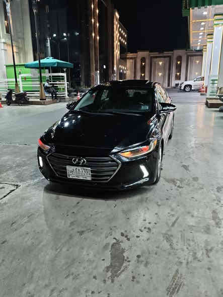 النترا 2017 LIMITED فول مواصفات 1/1
3 بصمات بس تشغيل وترحيب وصندوق ذكي 
رادار خلفي 
نقطه عمياء 
سستم صوت انفتني 
مانع انزلاق 
تبريد  شاشه منفصل 
شاشه.جبيره جي بي اس 
سلايت 
لايتات زنهون 
كشنات تدفئه اربع مقاعد 
كشن السايق كهرباء
تحكم سترين جهتين
مكينه دوش 2000

سياره مسويله بوليش جديد ومدبل دهن البارحه جاهزه 
ماشيه 98ml

(حادث السياره سطحي ربع البنيد صبغ فقط بارد بالجاملغ الامامي  طخه بالجاملغ الخلفي  ترجع ع بارد بس ممسويها  السياره ولا قطعه مبدله  ) حادث السياره مرفق بالمنشور 

رقم السياره بغداد (37666)  مشروع وطني باسمي تحويل ثاني يوم  
السعر :135 وبيها مجال 
العنوان بغداد شارع فلسطين 
الرقم:***********
