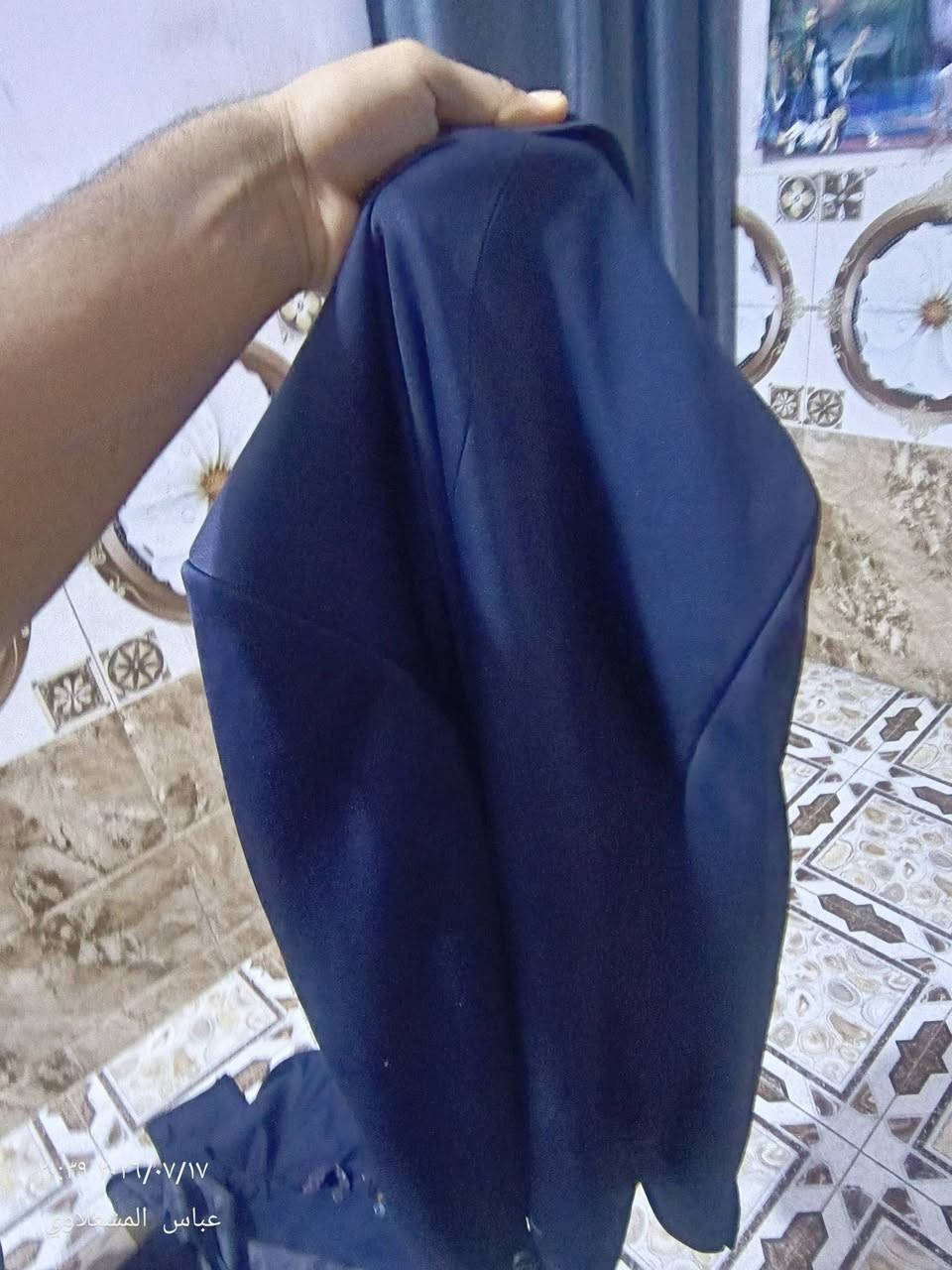 سلام عليكم عندي قاط ملبوس مرة وحده (اطي صدقة لله الي يريده يجي ويدلل بلاش بدون اي فلس كامل مع الربطة سبب لان عندي اكثر من قاط الله شاهد  رقمي ***********           العنوان البصرة حي الاصدقاء قرب مركز حماية الأسرة والطفل
