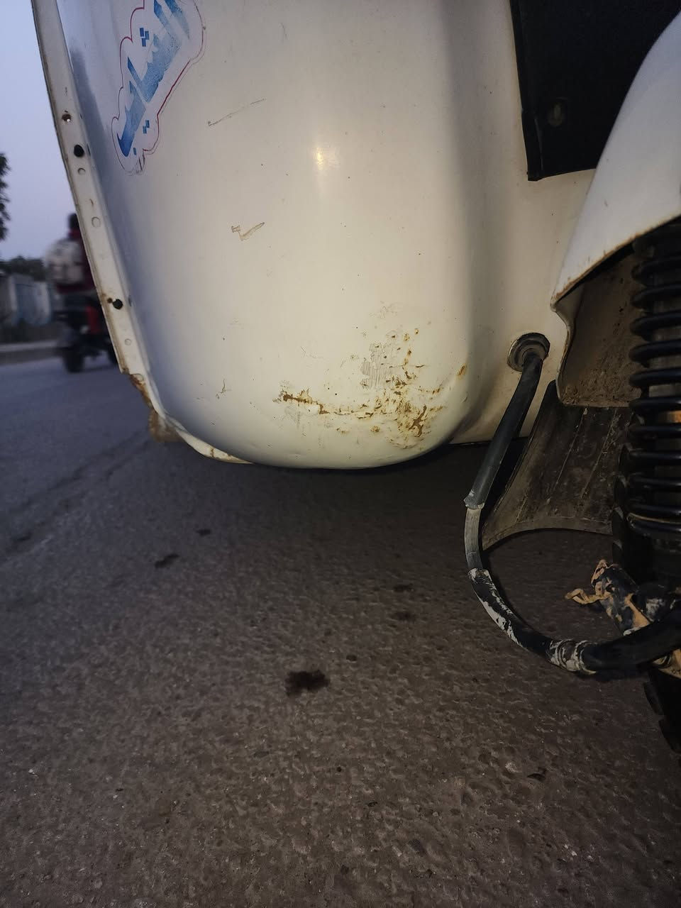 السلام عليكم تكتك للبيع موديل 22 مرقم عربي بغداد تكتك حلوه كاعده يرادله تعديلات بسيطه مكان تكتك الدوره معلمين 
سعر 7500 بيها مجال بصيط رقم هاتف *********** عبود
