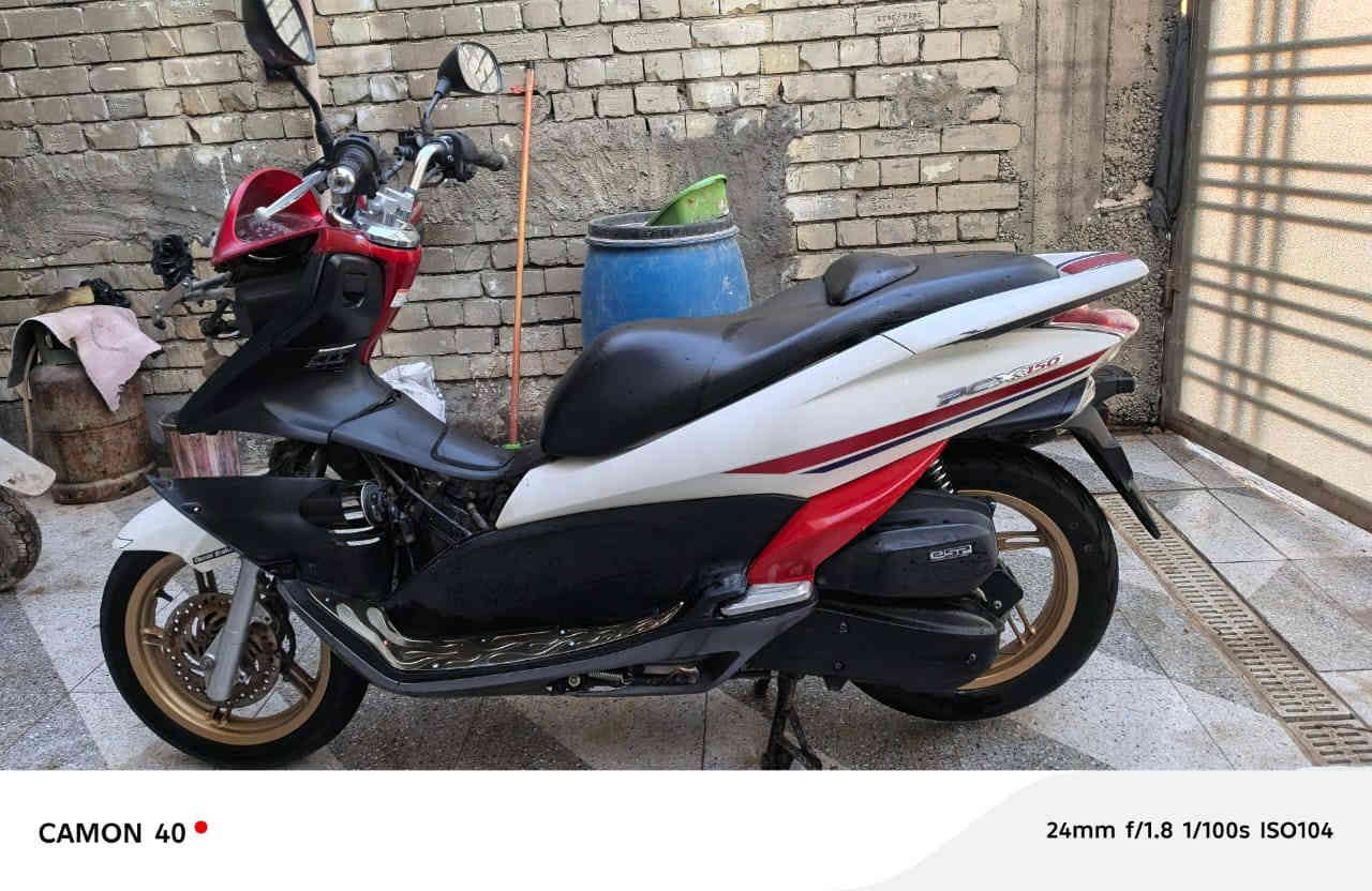 سلام عليكم دراجه بي سي اكس دراجه جديدة احله من الصور بعد فقط يراد الها كفر امامي ادراجه اوراق وكاملة للاستفسار ***********
