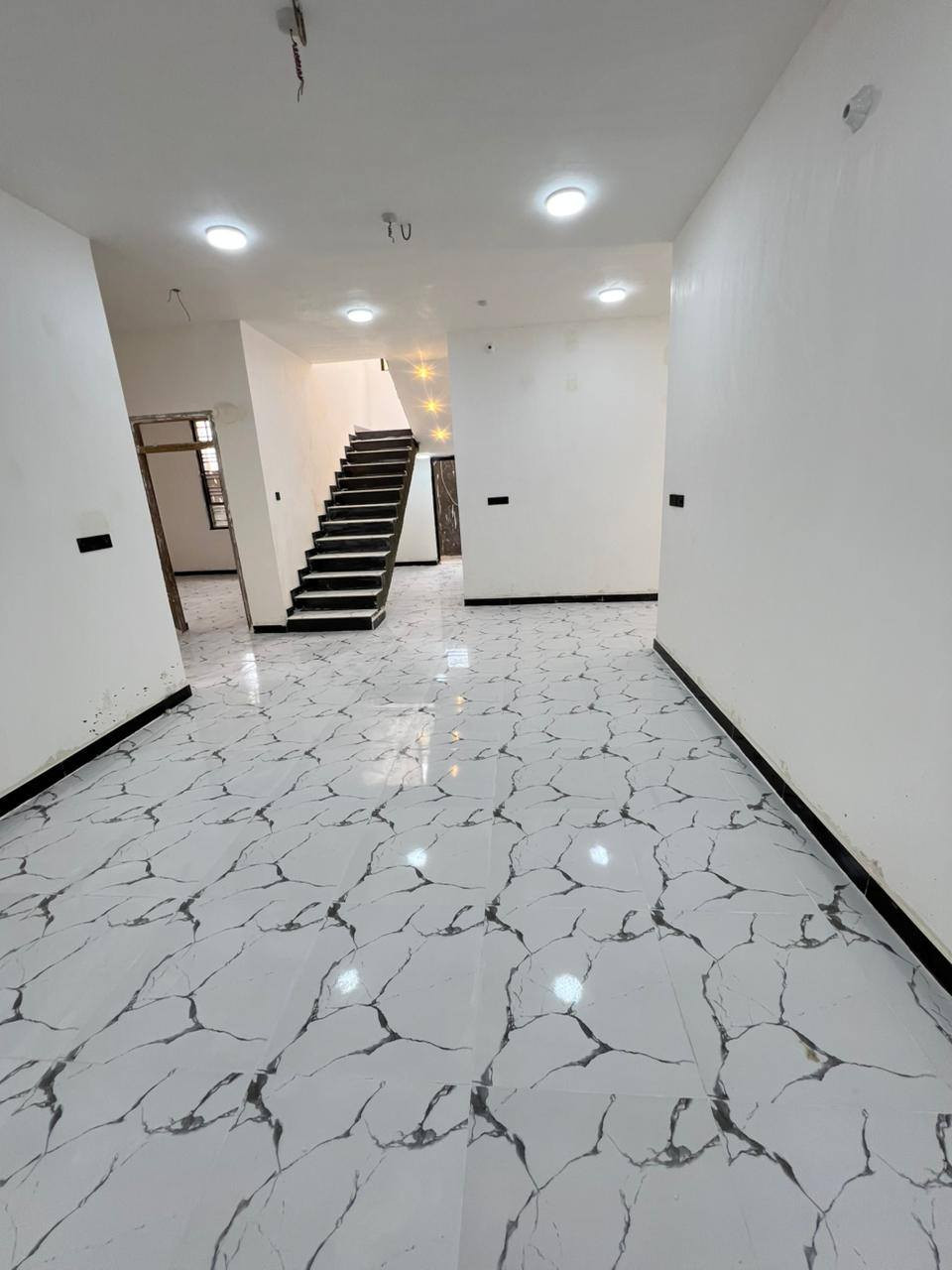 مكتب عقارات احمد الركابي
بيت للبيع

عنوان بيت/ال نيار قرب نهر القائد

مساحه 300م(مساحه بناء) 196م

نوع جنس/زراعي مشمول بل توطيب بيه وصل

بيت ركن ع شارعين/شارع رئيسي
10م و فرعي8م

نوع بناء/ بلوك سقف صب كونكريت والاساس اهم صب كونكريت

غرف نوم 2 /صاله إستقبال مطبخ صحيات داخلي وخارجي مخزن مطبخ حار وبارد طارمه حديقه

اي شخص عنده عقار للبيع عليك بس دز رساله واتساب أو خاص خلال أيام ينباع الك 

للاستفسار الاتصال على الرقم *********** واتساب احمد الركابي

كروب تلي يوجد بيه شقق للإيجار وبيوت بيع وشراء كافه العقارات
https://t.me/ah24455
