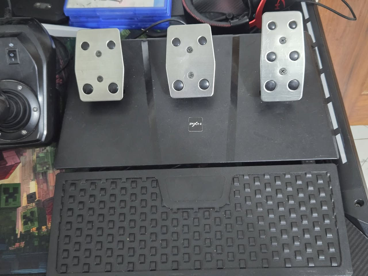 .
سلام عليكم دركسون v9 مستخدم للبيع كلشي شغال مابي اي مشكلة سعرها 
80 الف 
مكاني بغداد الشعب 
رقم التواصل *********** واتساب واتصال
