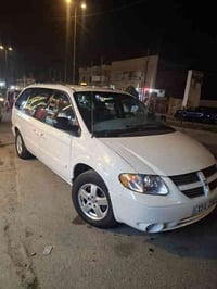 دوج كرفان موديل ٢٠٠٦ بيبان كهرباء كشنات بلع تبريد ٣ قطع مكينه ٣٨٠٠ بيه...