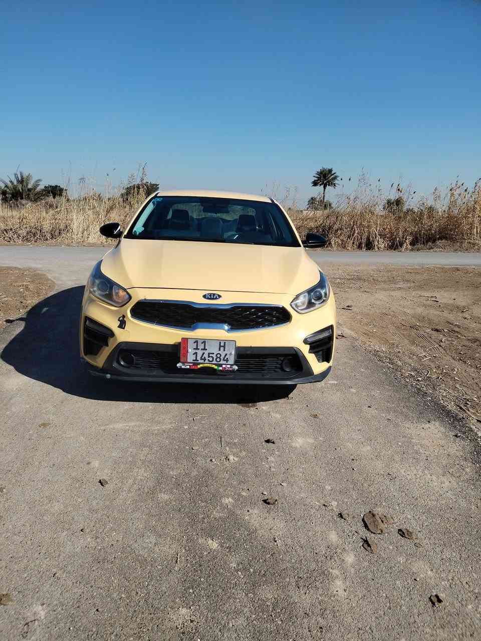 السلام عليكم فورتي م 2020 حادث بنيد فقط بدون دواخل بدون ايرباك ع وضع شركه جديد معنه الكمه 
مكينه وگير وتبريد كفاله وصدر اي نقص مابيه 
منضومت غاز جديد دوشمه عامه رقم جديد 
مصفر هيئه 
مكان بغداد الوسفيه 
سعر 125 وبيه مجال 
***********
