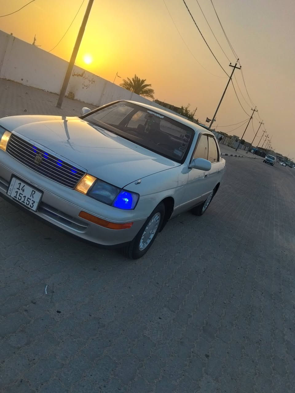 سلام عليكم سياره بطه للبيع موديل 2000 رقم انكليزي سياره كفاله كصه ونقل جثه وعيب شرعي وحداديه ومكينه وكير كفاله عامه وتبريد شغال سياره باسمي سنويتها 31 صبغ جمالي بدون ضربه السعر 68 وبيها مجال المكان بصره ***********      ***********

