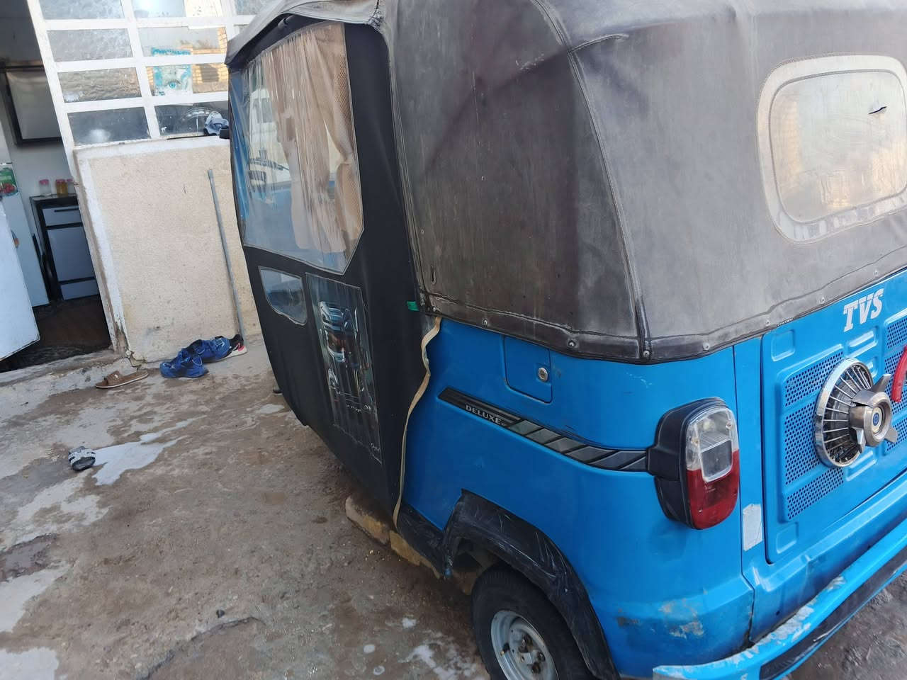 سلام عليكم تكتك TVS 2019 باسمي رقم نكليزي تكتك نضيفه محرك مكفول ما بيها حادث فقط رصعات سعر 5وبيها مجال حك الجيه خابر و تدلل ***********
