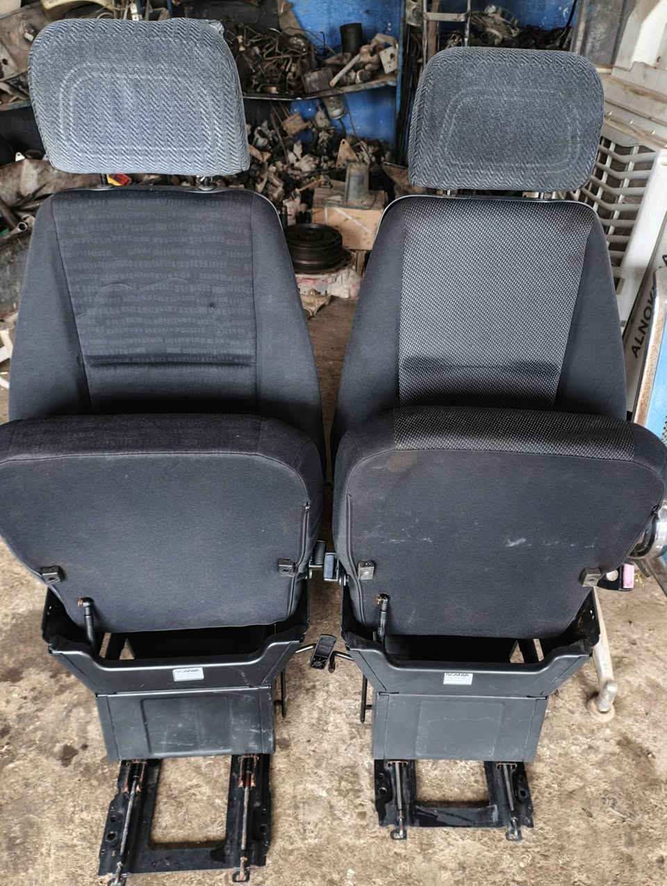 السلام عليكم كشنات بومه للبيع
مامتواجد عل فيس فقط اتصال ***********
