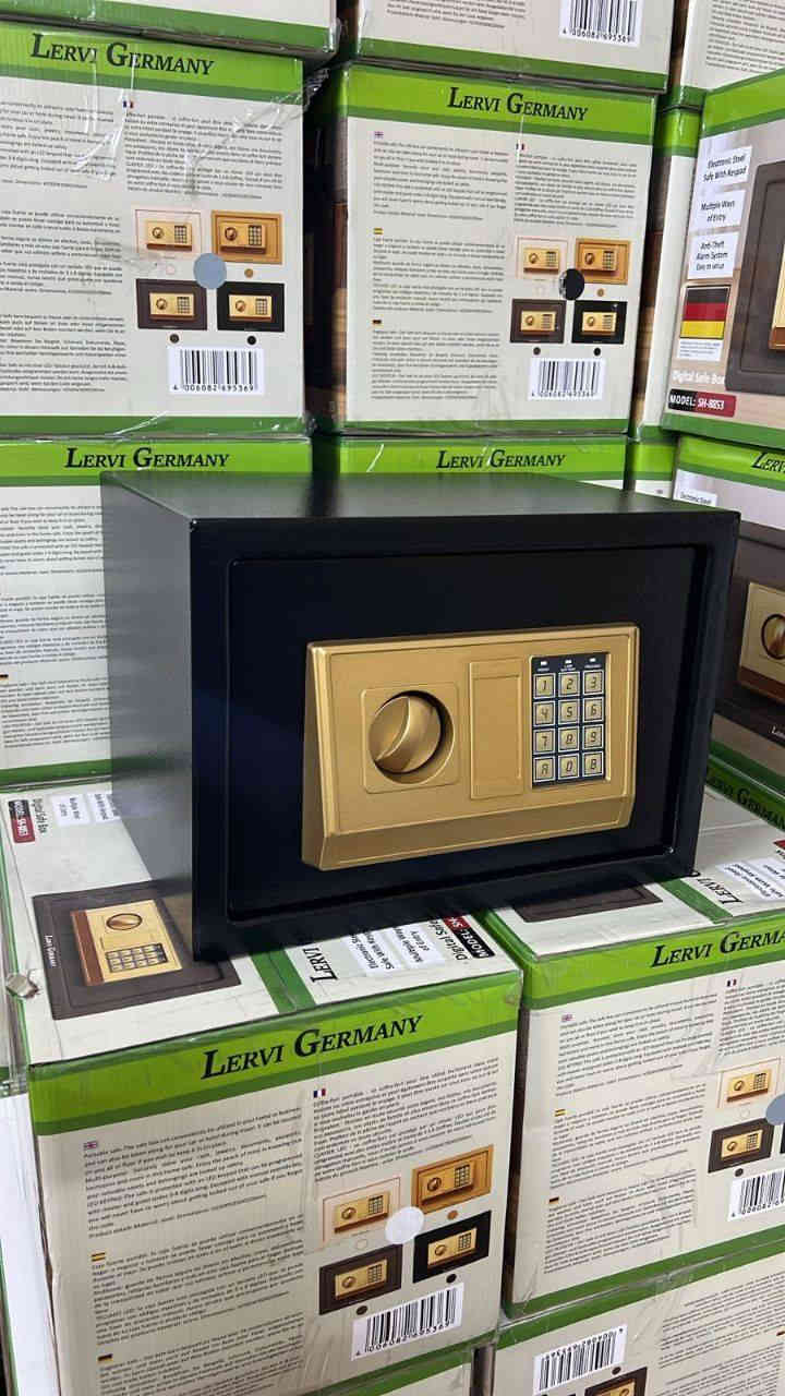 تخفيضات تخفيضات وبأسعار تنافسية وفرنا لكم قاصات  بثلاث شفتات ورمز ومفتاح  قاصة حجم الصغير قياس  23*17    السعر  30الف قاصة حجم الوسط قياس 30*20 السعر  40الف قاصة حجم الكبير 35*25 السعر  50الف  قياس الحجم الكبير 38 * 30 السعر 60 الف والتوصيل مجاني جميع المحافظات للحجز والاستفسار مراسلة واتساب *********** كيفري, ديالى
