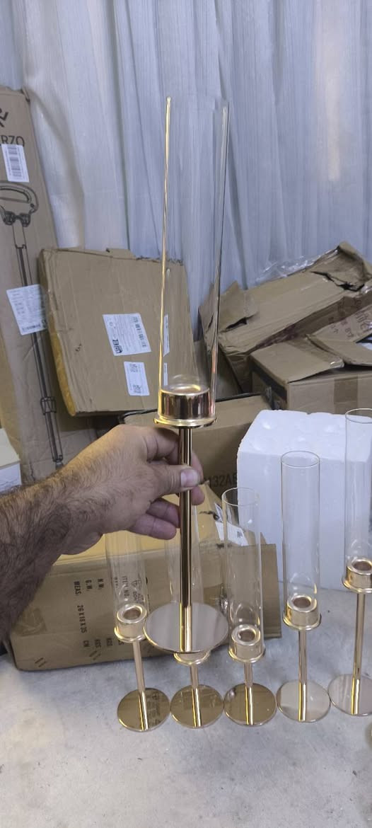 شمع دان معدن ذهبي ثقيل 6 قطع


**إذا كنت صاحب هذا الإعلان وتريد حذفه لأي سبب، رجاءا أرسل رسالة إلى الدعم الفني**