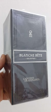 عطر • بلانش بيت • ليز ليكيدز