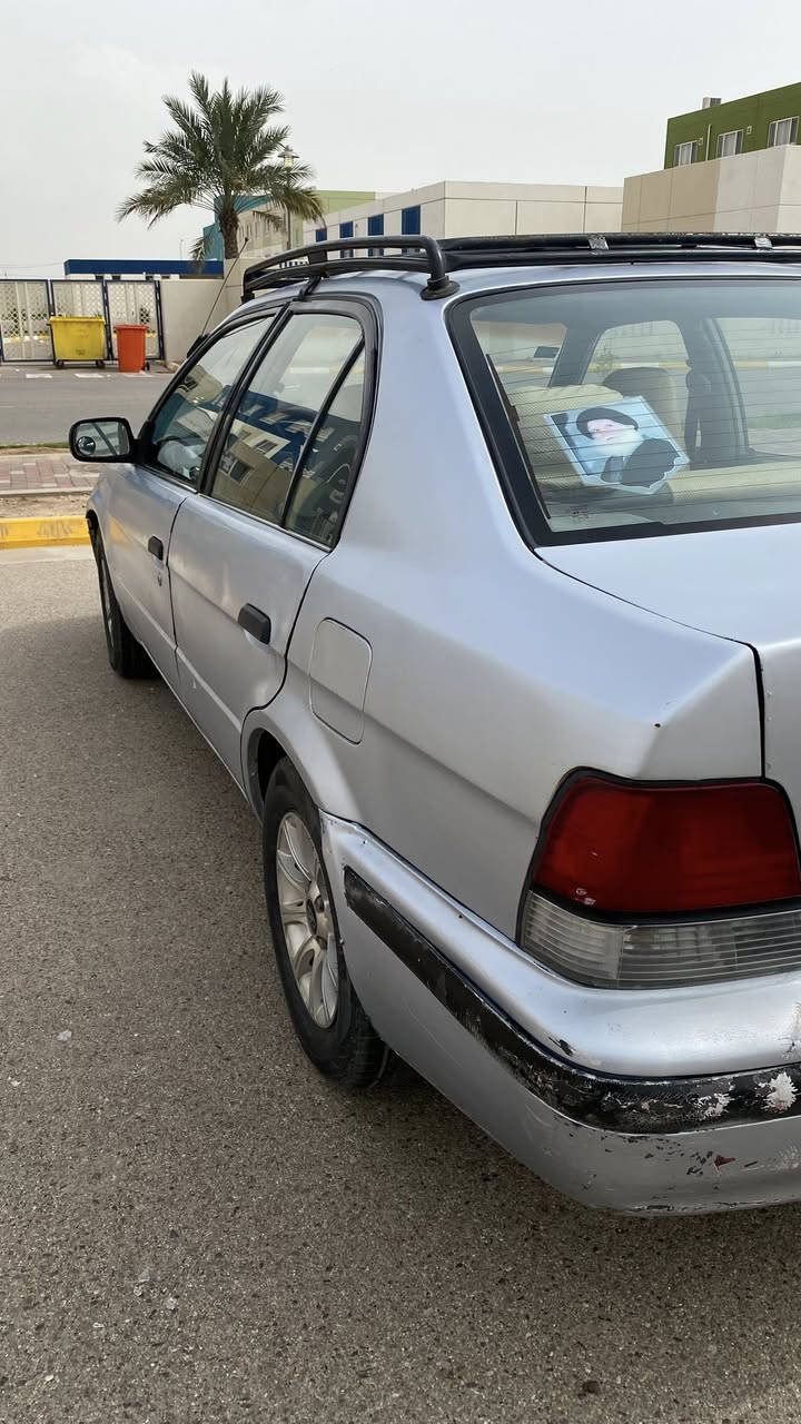 سلام عليكم سياره كورلا موديل 1998 رقم نكليزي مشروع وطني واسط سياره بسمي سنويه جديده تاريخ 2031 سياره مثل ماشوفين كدامكم سعر 35 وبيه مجال رقم ***********
