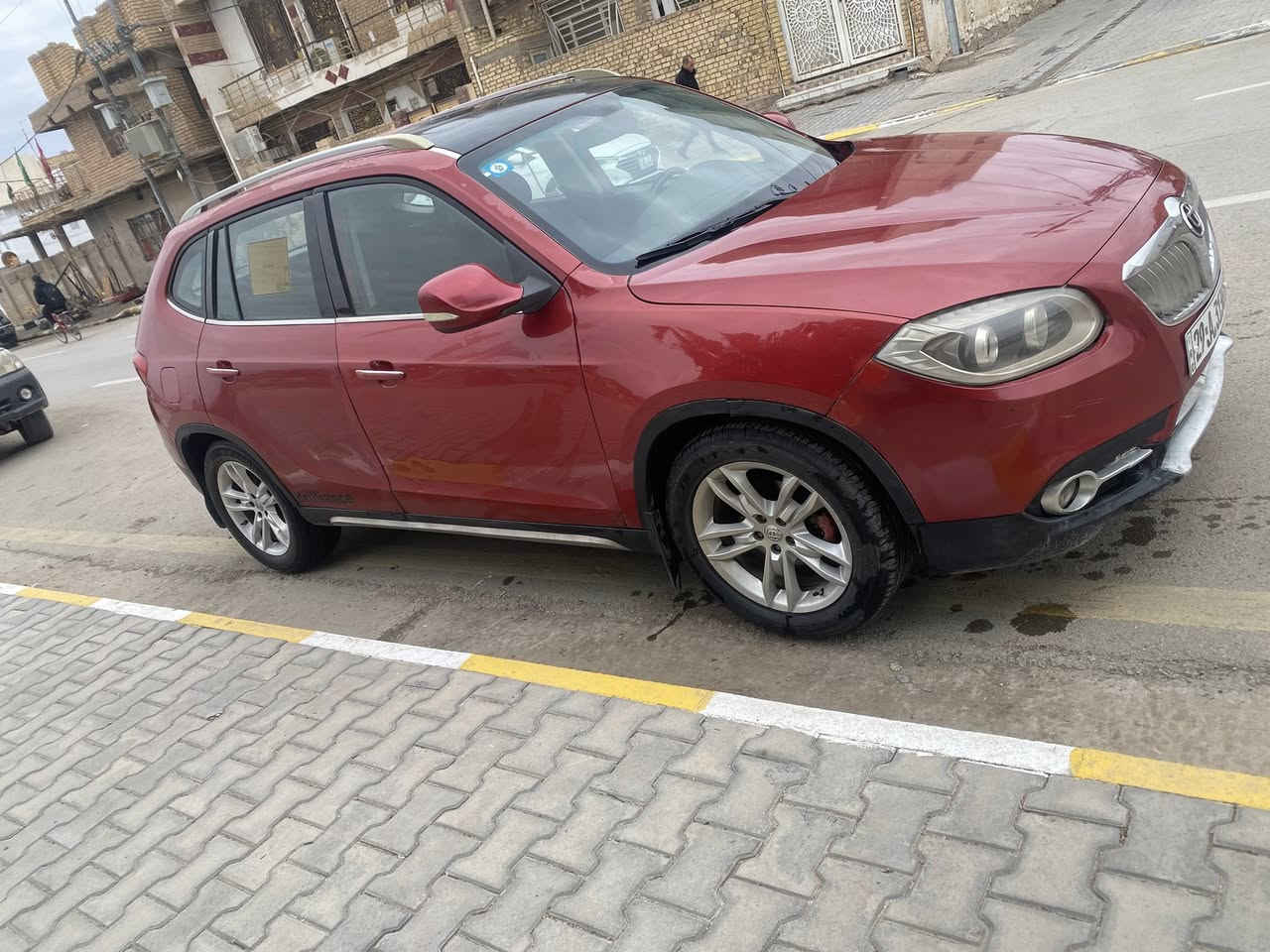 السلام عليكم برلنس 14 بيه باب الخلفي وره الصدر السعر 70 وبي مجال رقم واسط نكليزي
