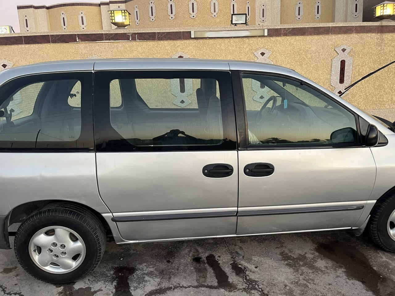 سلام عليكم دوج كلايزر مديل ٢٠٠٠محور مكينةكامري بيها صوت بطالة صدر نص عمر تحويل مباشر سنوية٢٧رقم جديدعنوان بغداد تاجي***********السعر٥٠بيهامجال
