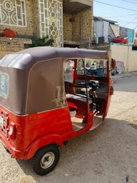 للبيع تكتك مديل 2018 رقم واسط بسمي تكتك جاهزه السعر  ٤ ونص 07760780498