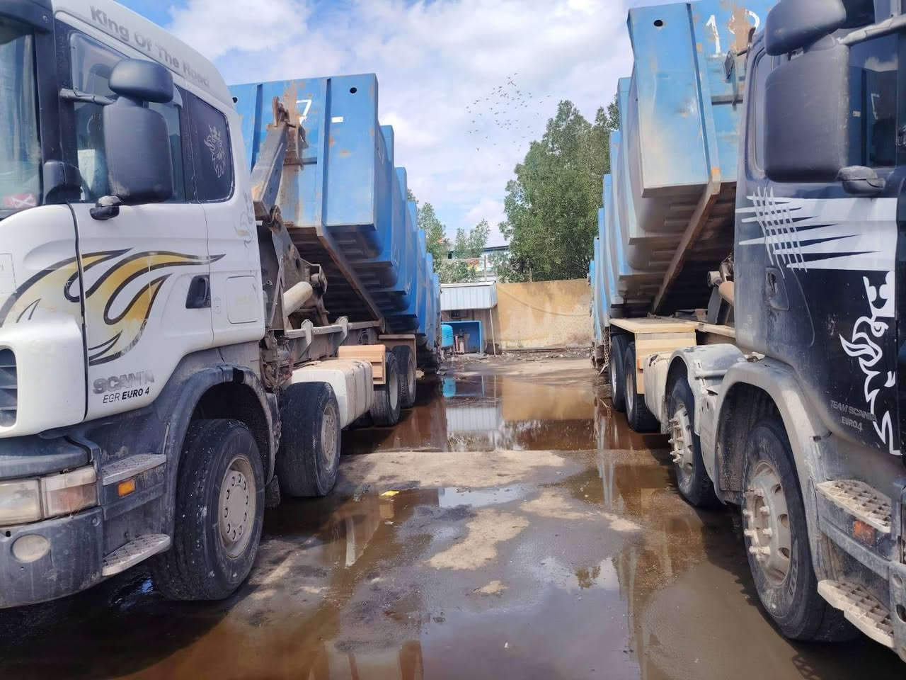 سياره رافعه حاويات جديد
تعمل بلديه الرشيد هيه اوشغله اوتريد بدون شغل 
مسجله قلاب فول اوتماتيك سياره جديده معنه الكلمه
سياره كفاله عامه شاصي اومكينه  اوكير تخم تاير
حجم  المكينه 420
موديل 2021
تصل ***********
