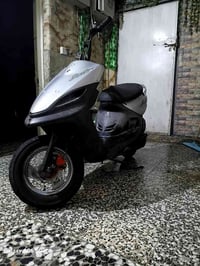يا باشا للبيع السعر 300 بها مجال 07745946011