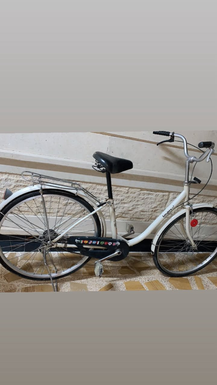 للبيع بايسكل السعر70وبي مجال بسيط نضافه فول  ❤️


**إذا كنت صاحب هذا الإعلان وتريد حذفه لأي سبب، رجاءا أرسل رسالة إلى الدعم الفني**