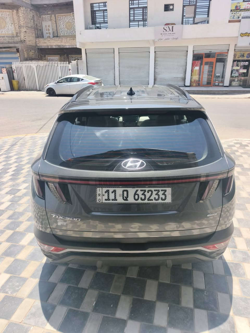 هونداي توسان 2023للبيع
السعر 160بيهه مجال يرهم مرواس 
🔶سيارة مواصفاتها فول 
🔶وارد امريكي بنيد وخشم جاملغ  صور حادث امريكا موجوده بالمنشور   بدون ارباك كل سليمه شراي يتصل ***********
بنيد وخشم جاملغ بدون دواخل
١-  شاشة لمس كبيرة
٣-  تخم تاير اصلي بدون تبديل 
  رادار امامي وحساسات اماميه  رادارات خلفيه وحساسات خلفيه
  رادار نقطه  قيادة آليه وخروج عن المسار 
اشاير بالمري الجانبيه 
  السيارة فور ويل 
 بصمة تشغيل
 كشنات كهرباء وخزن ميموري 
   تدفئة بالكشنات 
 تبريد امامي وخلفي 
  شاحن وايرلس 
-  لايت زنون عادي ناصي 
تشغيل الكاميرا من الزر 
-  صندوق كهرباء 
  لدات نهاريه اناره داخليه ليليه بنفسجي
 ويل كب 19 اصلي 
 دشبول ايباد
