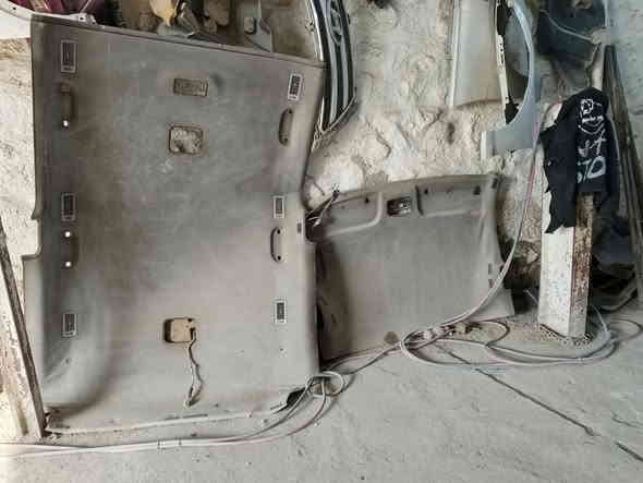 تنته  كاملة  وبنيد ابيض مصبوغ 
مكان بابل الحمزه الغربي بحي صناعي 
سعر خاص او تصال 
***********
***********
