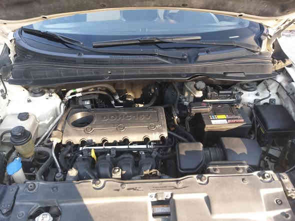 السلام عليكم 
توسان موديل ١٢ خليجي مكينه ٢٤٠٠ فور ويل رقم بغداد السنويه بأسمي لل ٢٧ مكاني بغداد 

***********
السعر ١٣٠
