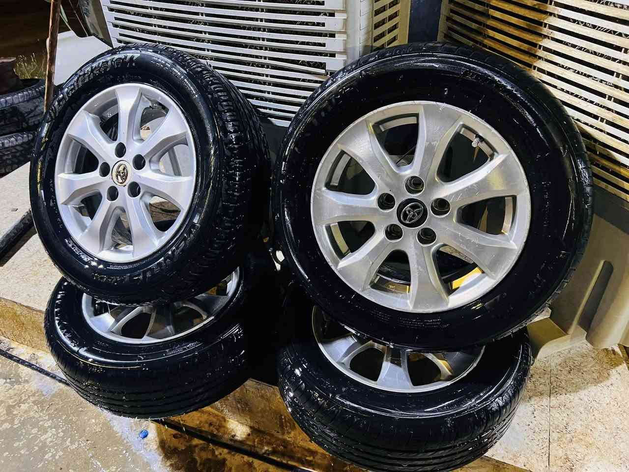 السلام عليكم تخم ويل كب حجم 16 كامري اصلي ابو لختم هوة وتيراته تيرات نضفتهن 80 بل ميه مكان صلاح الدين الدجيل***********
