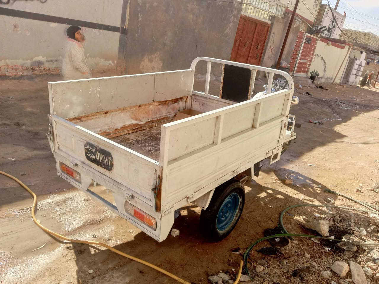 ستوته لبيع 9 رجان لميعرفه بيهن لا يدوخن رقم او سنويه ستوته تعمير كله جديد براغي ما عيزه محرك 25ما مفتوح او كسن بلادي او تايرات جديد مقدام جديد او كله اصلي شاصي مكفوال شراي يخابرني ***********‬‏
