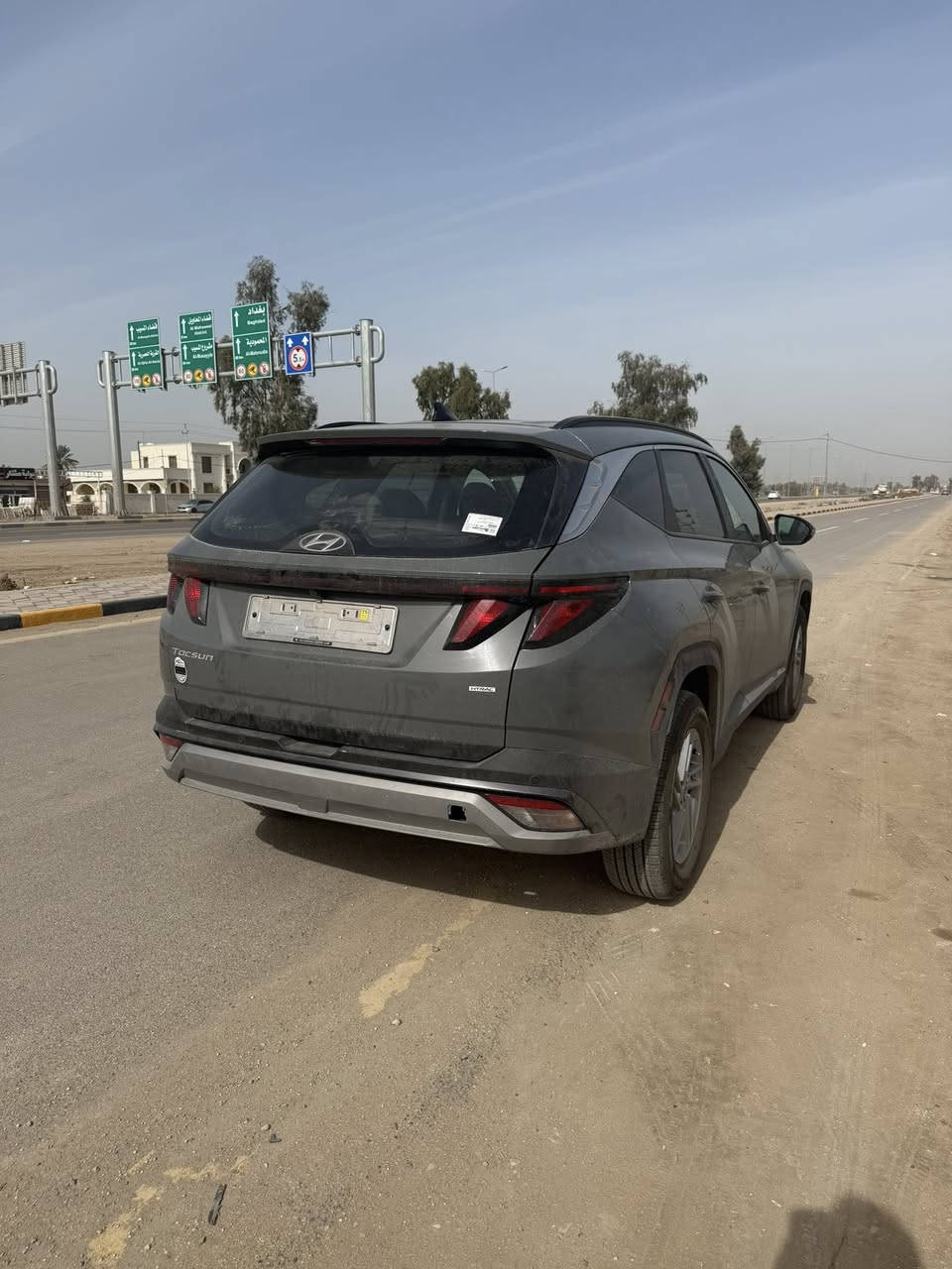 السلام عليكم 
توكسان ٢٥ أمريكي دخول جديد حادثه قبق جنطه بدون ايرباك ماشيه ٧٠٠٠ دخول جديد تترقم جميع المحافظات 
فقط قبق جنطه الباقي كفاله

موصفات 
بصمه 
كشن حراري 
كشنات تدفئه 
كشن كهرباء
رادارات 
كامره 
شاشه
كير تعليك 
مودات قياده 
سايد بريك بصمه 
حساس 
اشاير بالمري
لد امامي خلفي
كشنات جلد ابيض
ويل كب 
دخول ذكي 
تبريد بيانو
هيتر استرين
تبريد قطعتين

مكاني بابل 

السعر ٢٠٥ وبي مجال 

***********
