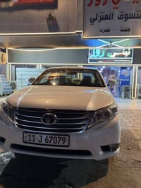 تويوتا أفالون 2012 ليمتد خليجي —  ماشيه  فقط 144  ألف كم حقيقي بشرط رق...
