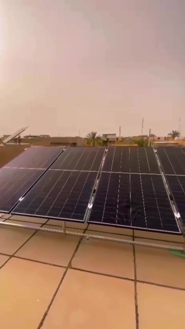 تم بعون الله اليوم بتاريخ 2026/5/18 شد وتنصيب منظومة طاقة شمسية متكاملة
تتكون المنظومة بمواصفات فائقة الجودة وضمانات حقيقية . 
✅ 12 امبير نهاري / 12 امبير ليلي
✅ بطارية ساكو 15KW ضمان 7 سنوات
✅ انفيرتر Deye 6KW ضمان 5 سنوات
✅ ألواح رونيما الأصلية ضمان 15 سنة

نستخدم أفضل الأجهزة حتى نوفر لزبائننا راحة، توفير، وكفاءة عالية بالطاقة 🌞
شغل نظيف… تركيب احترافي .
“وداعاً للمولدات… وأهلاً بالطاقة النظيفة” ✨

📍 العنوان/ بلدروز مقابل المصرف القديم مجاور منفذ الحاج صلاح المندلاوي 
📞 ***********
📞 0773517278
