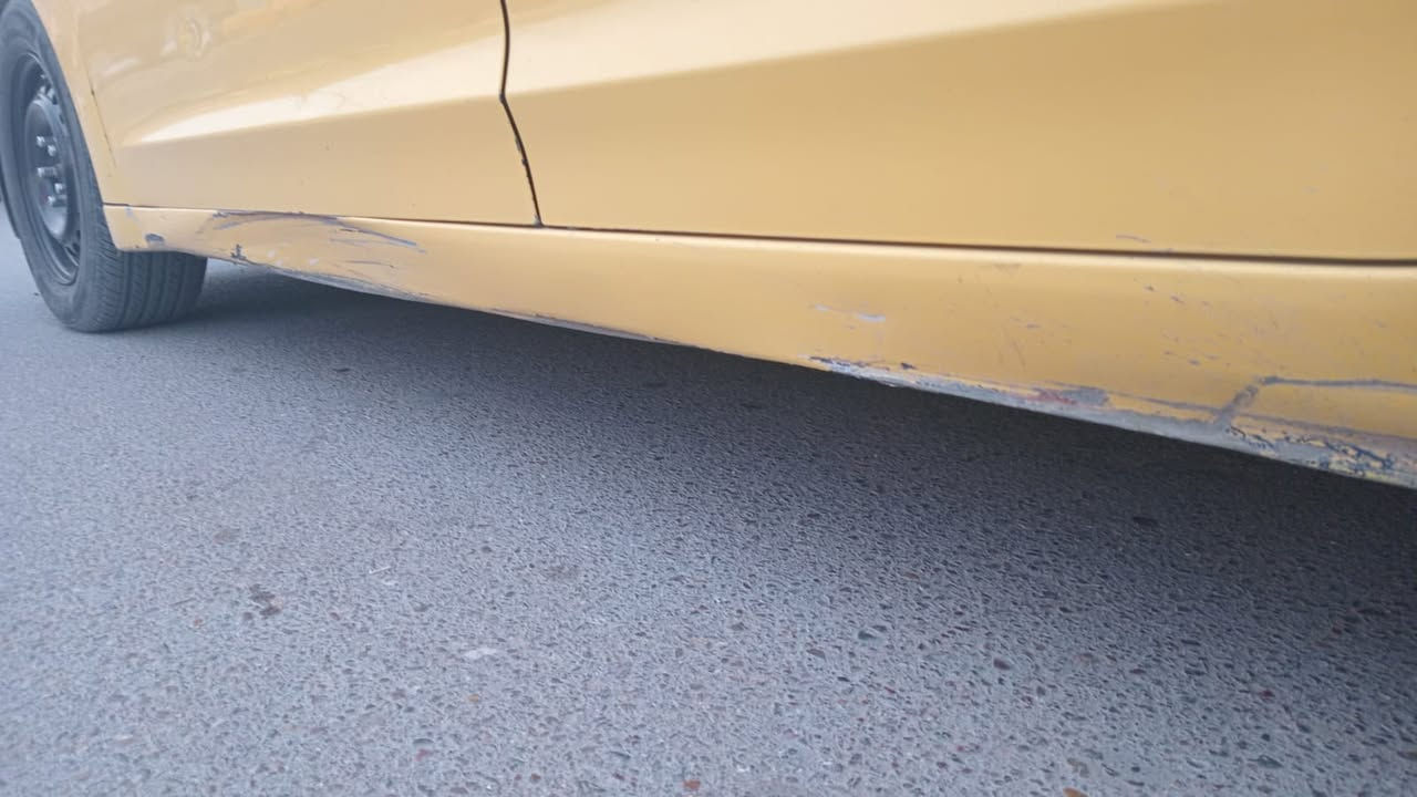 الانتره للبيع او مراوس مديل 20 امريكي ضرر جاملغ امام نواقصه فقط دعاميه خلفيه موجوده بس جارده وفاتحيهه منضومة غاز 60 لتر السياره مكفوله كير ومكينه وتبريد وتتدفة وكهربائيات وشواصي ولغد ماشيه 155 الف مصفرهه هيئة وغرمات السعر 120 ورقه وبيه مجال بسيط مكاني بغداد المنصور
***********
