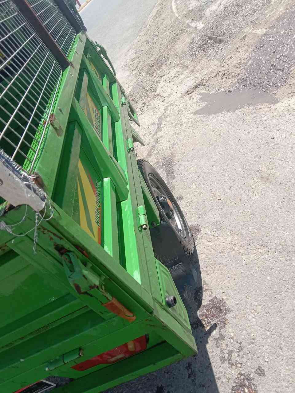 للبيع ستوتة شحن في بغداد - السيدية:
 * الحالة: هورن شغال، عداد شغال.***********
 * الإضافات: باتريات جديدة (تاريخ 2026)، يده جديدة، سوفيتر جديد.
 * ملاحظة: توجد بعض الكهربائيات تحتاج إلى صيانة بسيطة، وباتريات جديدة 26.
