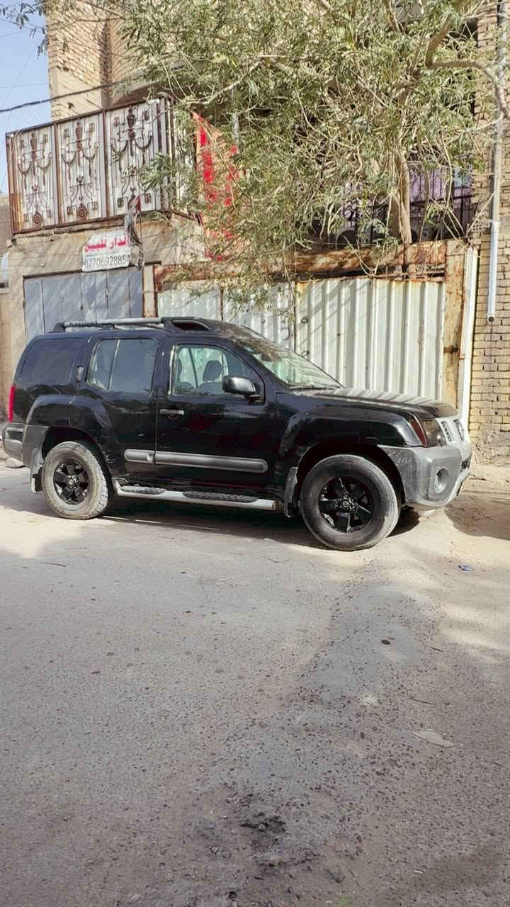 من بعد اذن الادمن المحترم 

نيسان إكسيترا موديل 2011 
دفع رباعي كير مكينه شرط صدر سياره جازه
بيع او مراوس باقل حسب القناعه 
مكان السياره جوبجي او مدينة الصدر 
***********
***********
