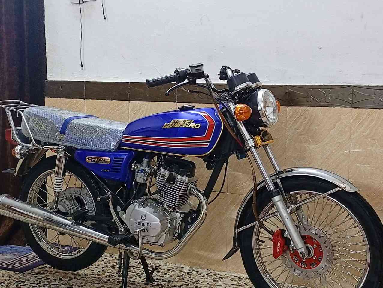 نامه برو غطاس للبيع
مديل 23 أصولي 
وكيله العارضي 
كهربائيات شغاله 
مكاني نجف السعر 950 وبيه مجال 
*********** واتساب
