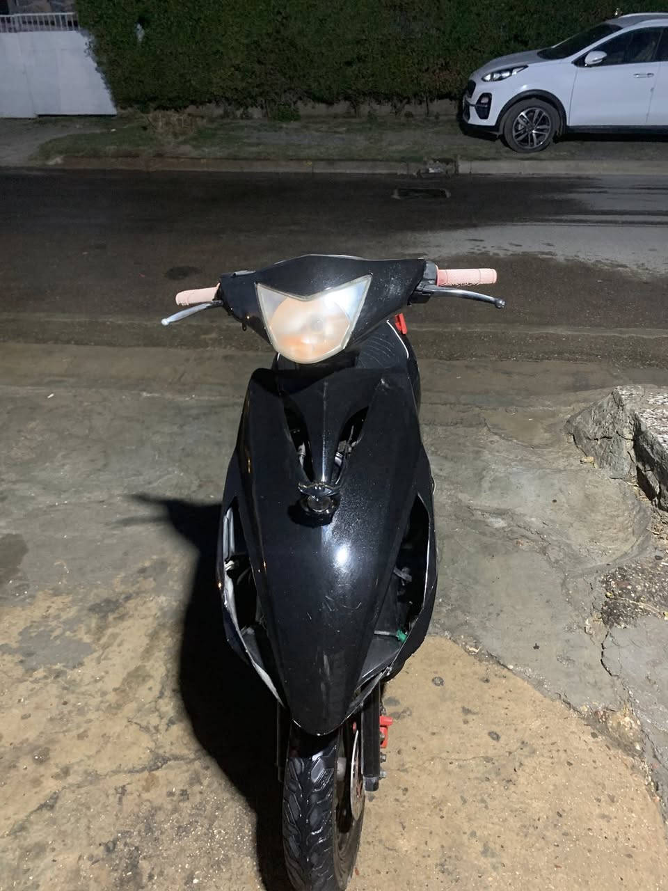 سلام عليكم للبيع فقط
ماكس مضلع شغاله سلف هندر كهربائيات كامله الدراجه نقصها شغلات بسيطه كدامك الدراجه بيها دخانه فقط مكينه تخبل 
السعر 350 وبيها مجال سهله 
مكاني بغداد حي الجامعة وخادم اني 
*********** وبي واتساب
