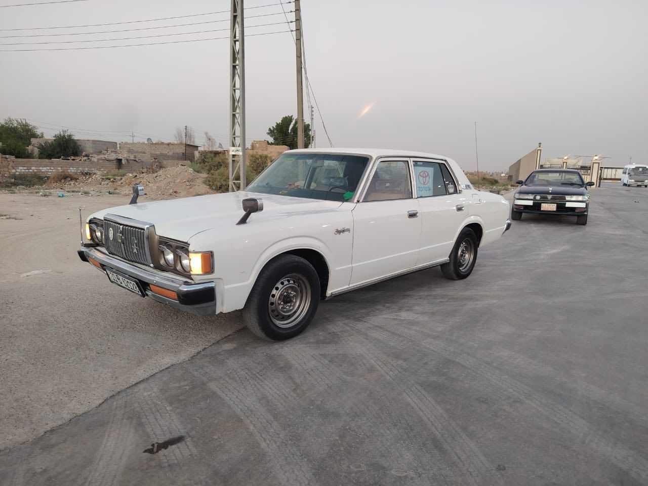 كراون مديل ٧٩ مكفوله من ضربه وتبديل مكينه واكير فيفتي ٣٠٠٠ حداديه تخم تاير تبريد ثلج جام كهرباي سياره على وضع شركه رقم بغداد دولي بسمي سنويه مجداده ٢٠٠٠٣٠ سعر ٧٥ الاتصال على هذا رقم ***********
