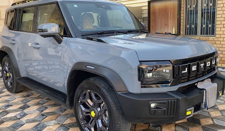 ***********

بوليش موقعي بغداد, العراق
