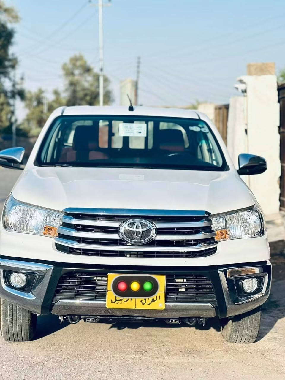 يهيلوكس 2021 كفاله عامه أدوات  متوىم شمالي مكينه وگير كارتون حداده تخم تاير 100٪100تبريد ثلج گير عادي جاهزه سعر 120 جاهزه السياره وجديده اتصال***********
