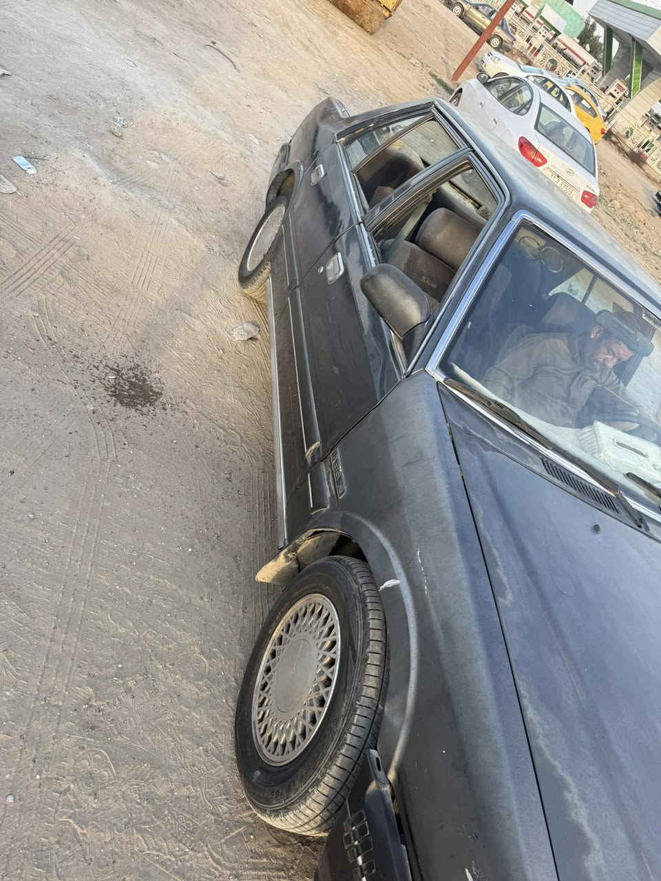 السلام عليكم كيا كونكورد موديل 1994 بغداد           السعر 30 او بيها مجال


**إذا كنت صاحب هذا الإعلان وتريد حذفه لأي سبب، رجاءا أرسل رسالة إلى الدعم الفني**