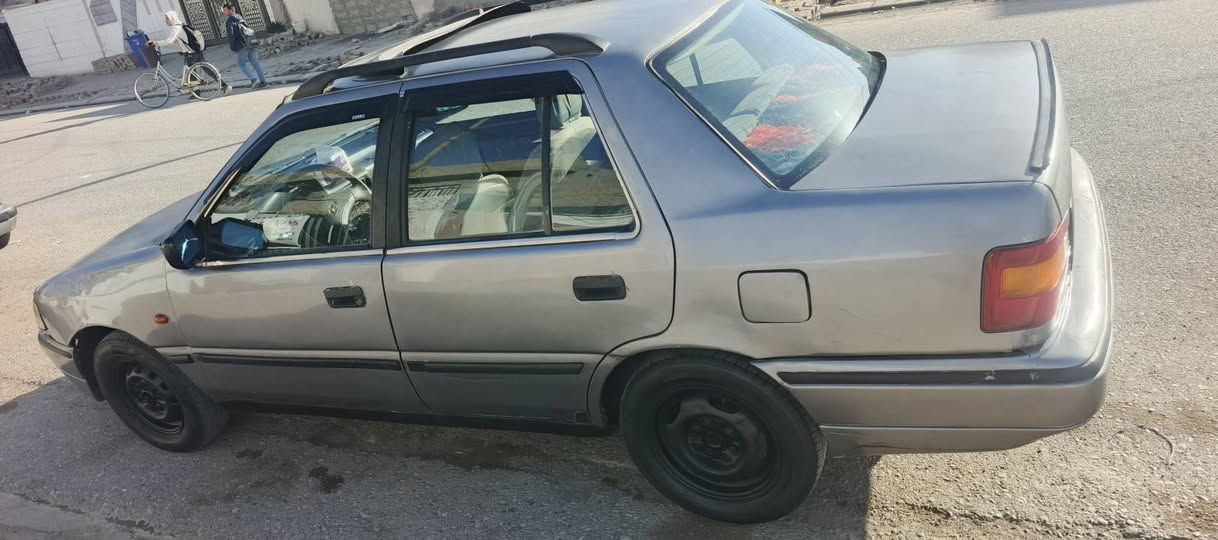 هونده لبيع مشروع وطني ل29سنويه موديل 92 سياره جديده بدون ضربه رقم كركوك محرك وكير بشرط مكاني كركوك السعر25رقم الهاتف ***********
