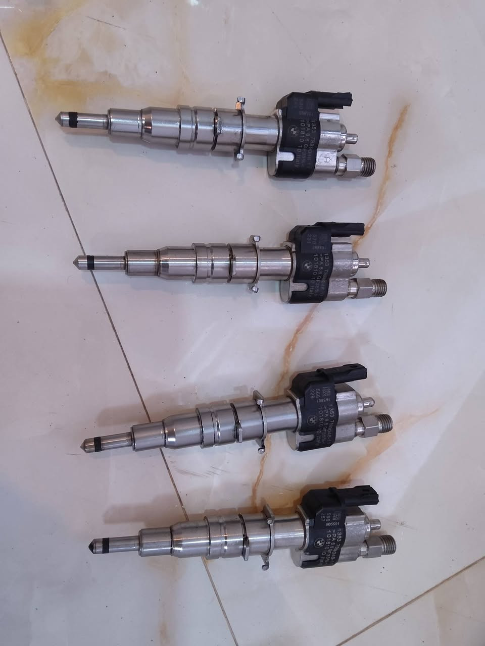 السلام عليكم للبيع ما عندي معلومات عن سعرها اعلى سعر توصل ابيعها


**إذا كنت صاحب هذا الإعلان وتريد حذفه لأي سبب، رجاءا أرسل رسالة إلى الدعم الفني**