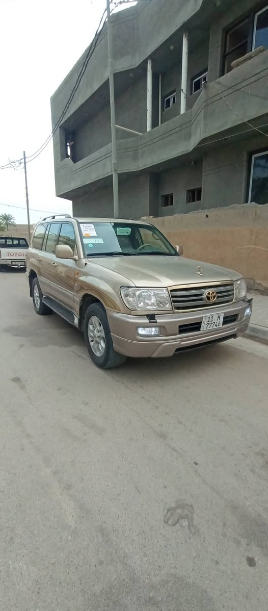 السلام عليكم لاندكروز موديل 2006 فول مواصفات مكينه 6اسلندر 7راكب 3قطع تبريد فتحه شاشه ثلاجه مكينه كير حداديه تخم تاير جاهزه رقم بغداد الجديد بسمي كفاله  عامه من الصبغ ولظربه سياره جاهزه السعر 185مكاني واسط عزيزيه ***********
