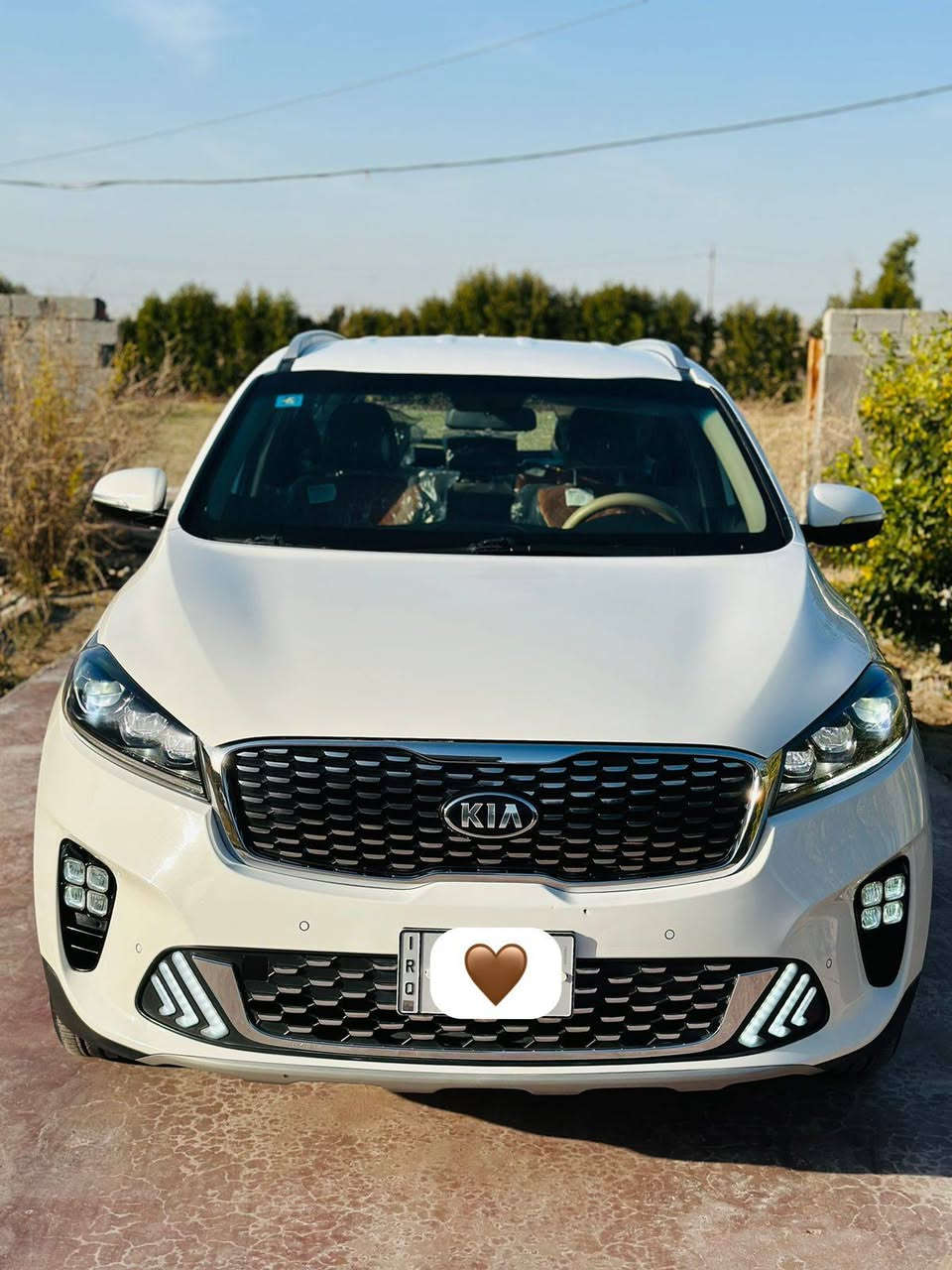 ‏السلام وعليكم
سورنتو 2020 خليجي كفاله عامه
 عدا رصعتين وساحبهن والباقي كفاله عامه 
والسونار موجود بلمنشور 
السياره ماشيه 90 الف جديده مال جناي 
رقم سياره بابل 
مكان سياره بابل 
السعر اتصل وتدلل ،،
اللاتصال *********** او ***********
المواصفات
بصمه 
بصمه ابواب 
6 سلندر
7 راكب 
3 قطع تبريد 
جنطة كهربائية 
جنطة ذكية 
كشنات جلد
كشنات كهرباء
بردات خلفيه 
ترحيب عند الاقتراب 
نقطة عمياء 
تحديد مسار 
مانع نزلاق 
5 انظمة قيادة 
اوتو هولد 
نظام ترحيب 
4 جامة اوتو 
ويل كروم 19
حساسات امامي و خلفي 
اشاير بل مري 
كروز سرعة 
تحكم استرن 
لايت زنون
