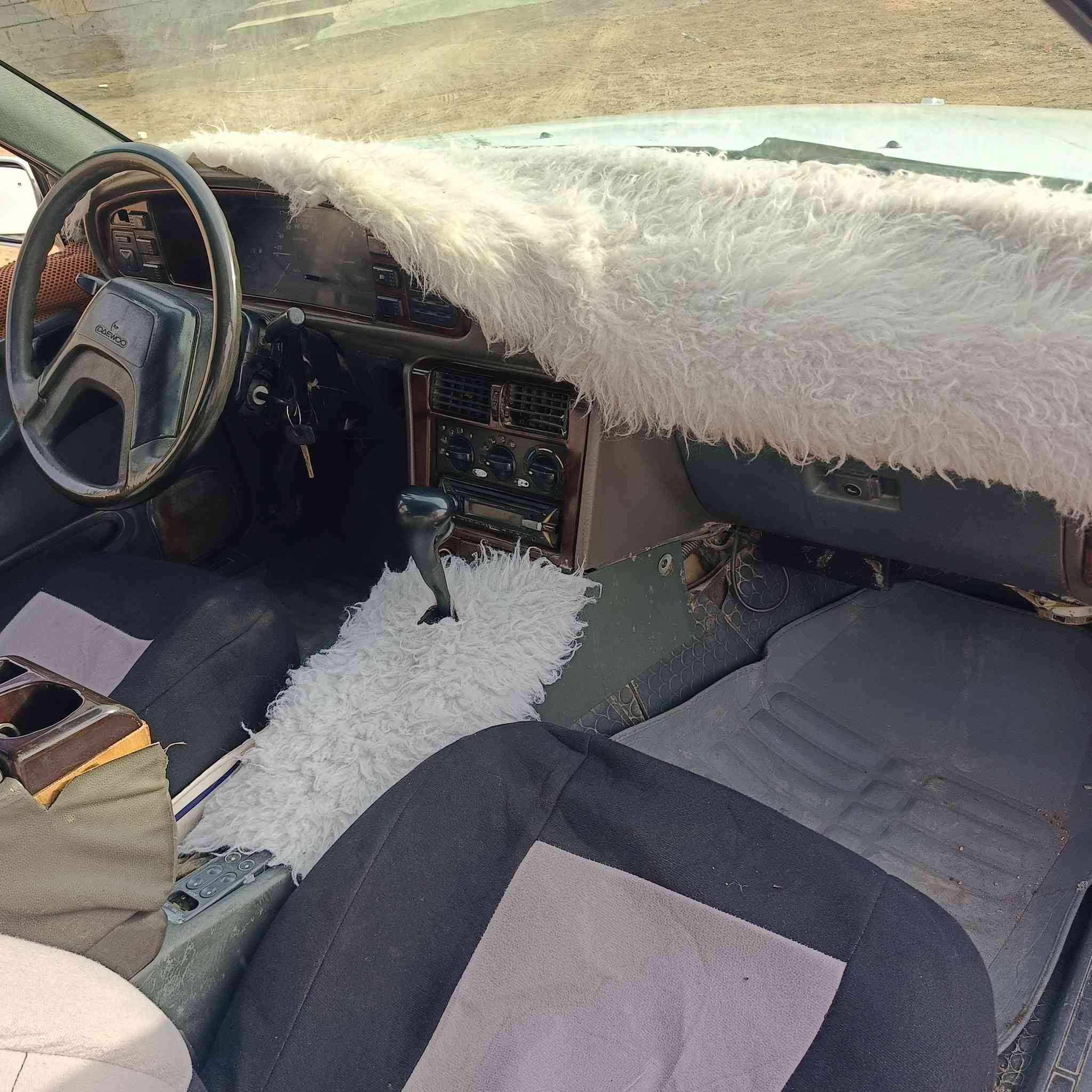 السلام عليكم سيارة برنس دايو موديل 1995 محرك 2000 نوزل بلادي كير اوتو حداديه جديدة كير مكينه اكسن كفاله.تبريد شغال  رقم بغداد دولي كهربائيات كلهة شغاله 
مكاني بغداد التاجي المشاهدة 
السعر 32$
***********
***********
***********
