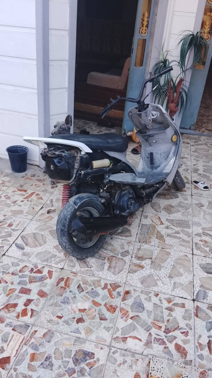 سلام وعليكم عندي دراجه منغولي بلاديه كفراتها كلهن موجودات ريده 350بيه مجال ***********
