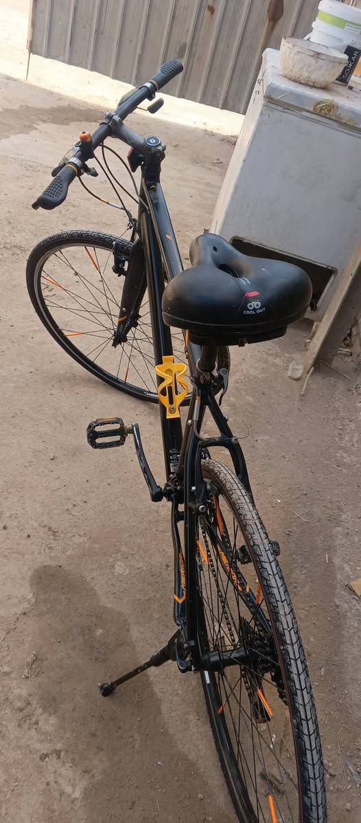 بايسكل للبيع ميردا حجم 28 تخم تاير تخم جوب جدد
السعر200 
بغداد المشتل 
***********
