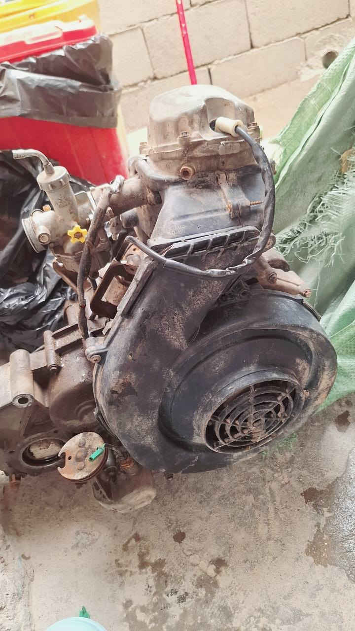 محرك بياجو للبيع المحرك كايم وشغال مابي شي*********** العنوان بصره حي الاصدقاء
